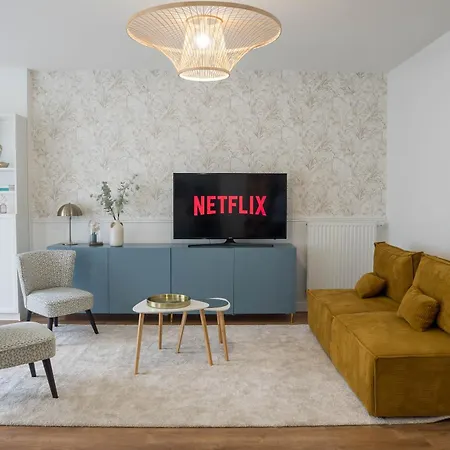 Apartment Cozy Near Paris - 6 Min From Train Station *
